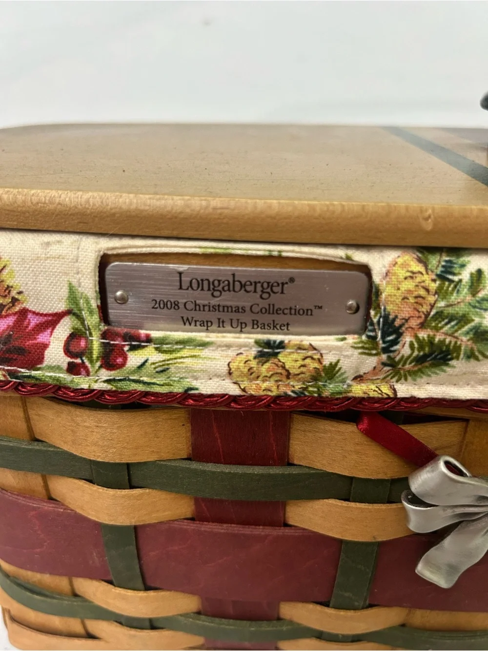 Longaberger 2008 Christmas Collection “Wrapt It Up” Basket